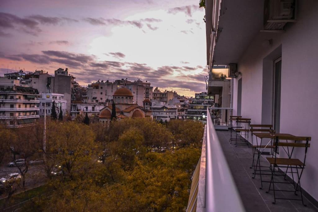 Apartment The Parthenon Terrace Renovated With A View ! Athens